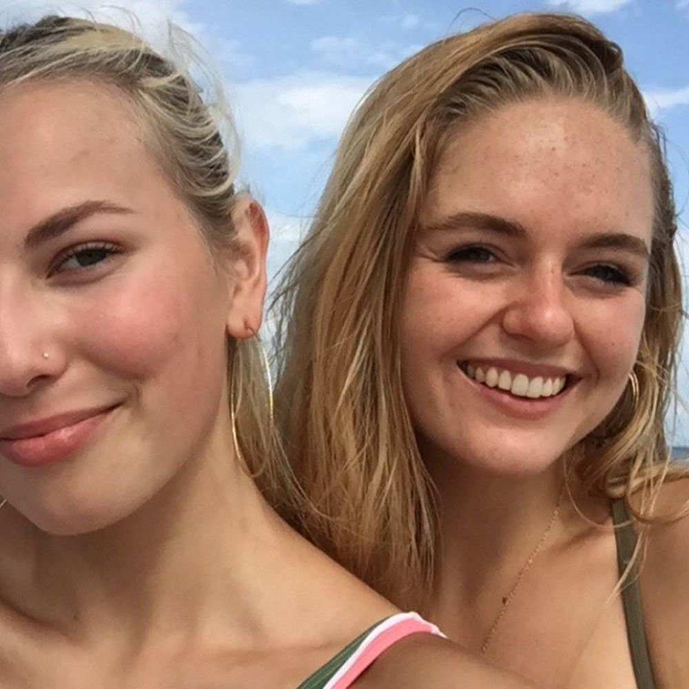 Meet your Posher, Olivia